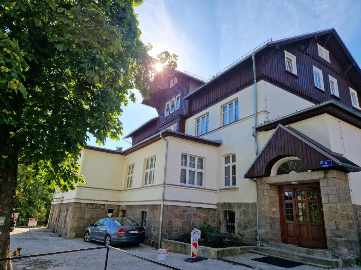 Klimatyczny Apartament Карпач Екстериор снимка