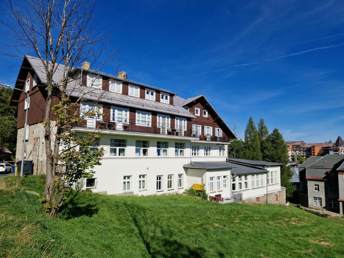 Klimatyczny Apartament Карпач Екстериор снимка