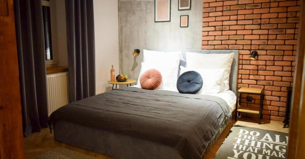 Klimatyczny Apartament Карпач Екстериор снимка